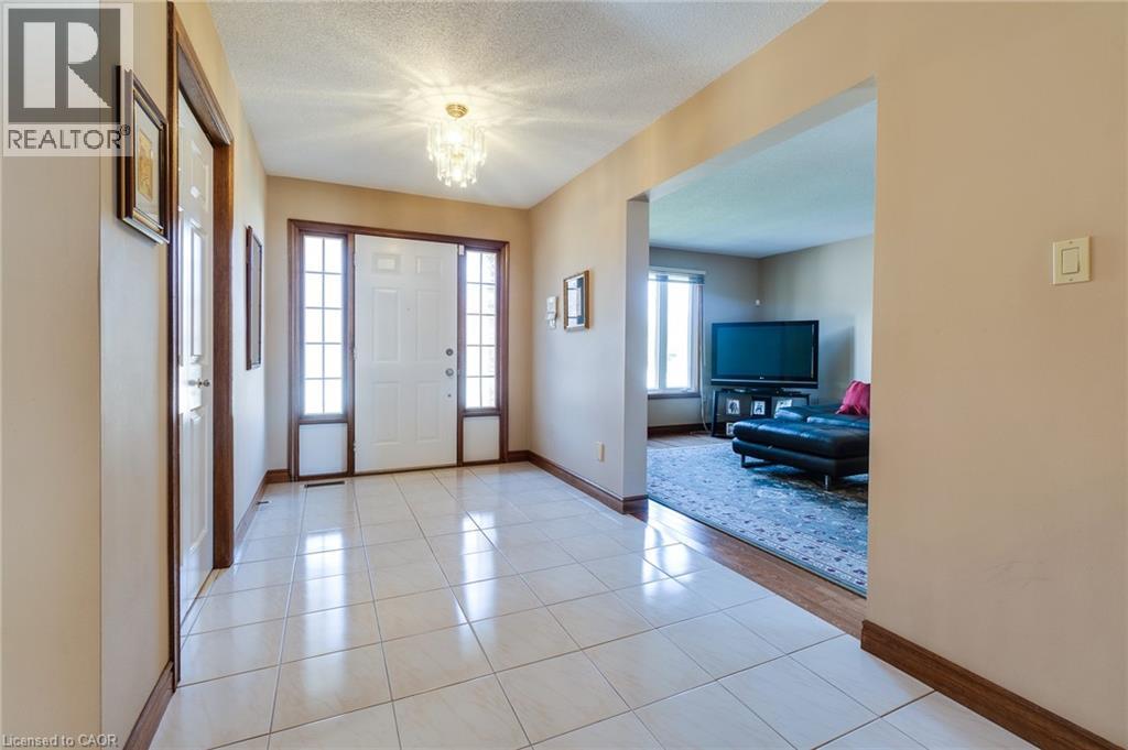 137 National Drive, Hamilton, Ontario  L6M 0H1 - Photo 12 - 40818301