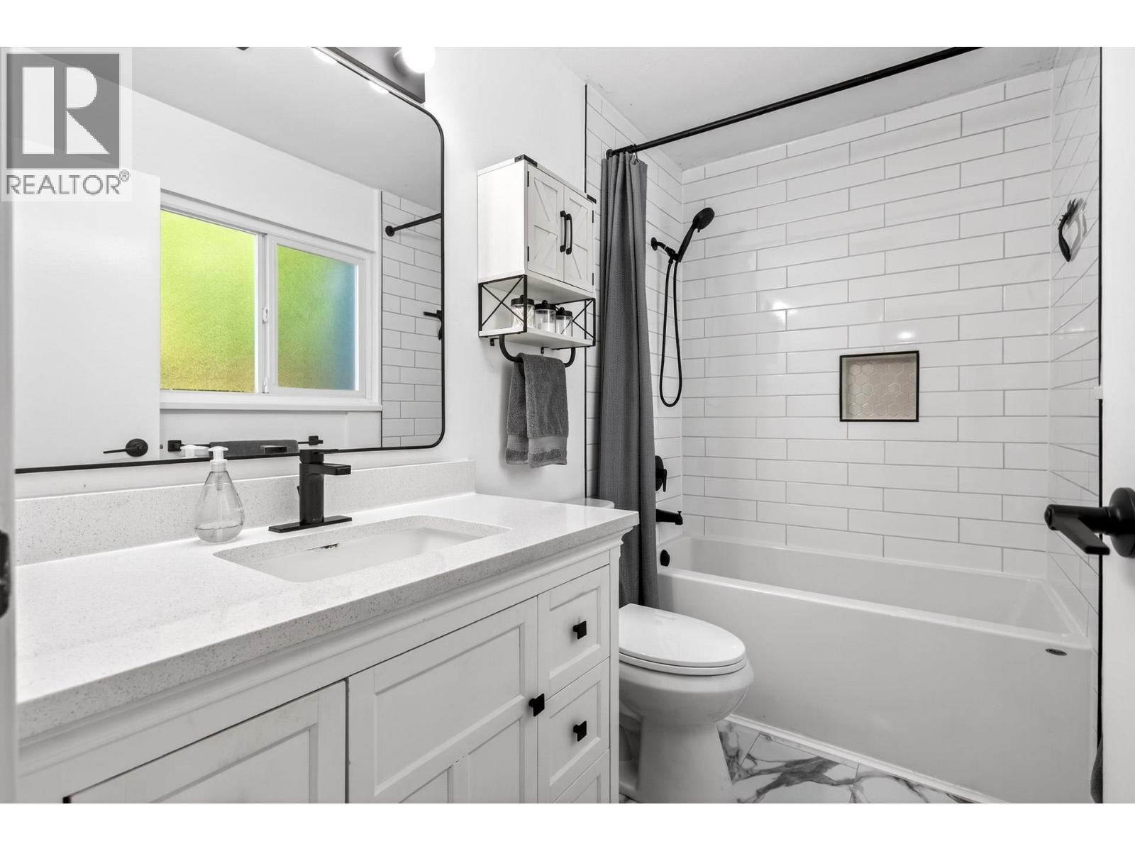 17 2590 Austin Avenue, Coquitlam, British Columbia  V3K 5X4 - Photo 22 - R3107608