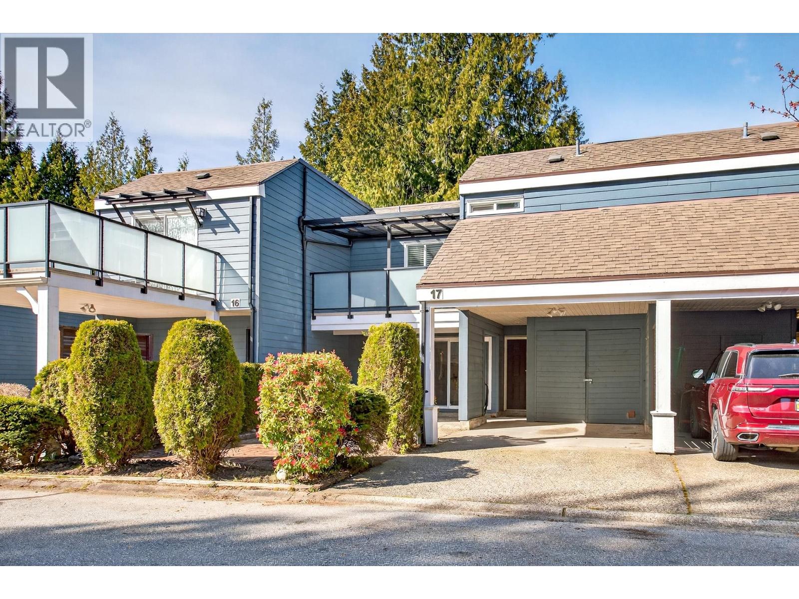 17 2590 Austin Avenue, Coquitlam, British Columbia  V3K 5X4 - Photo 2 - R3107608