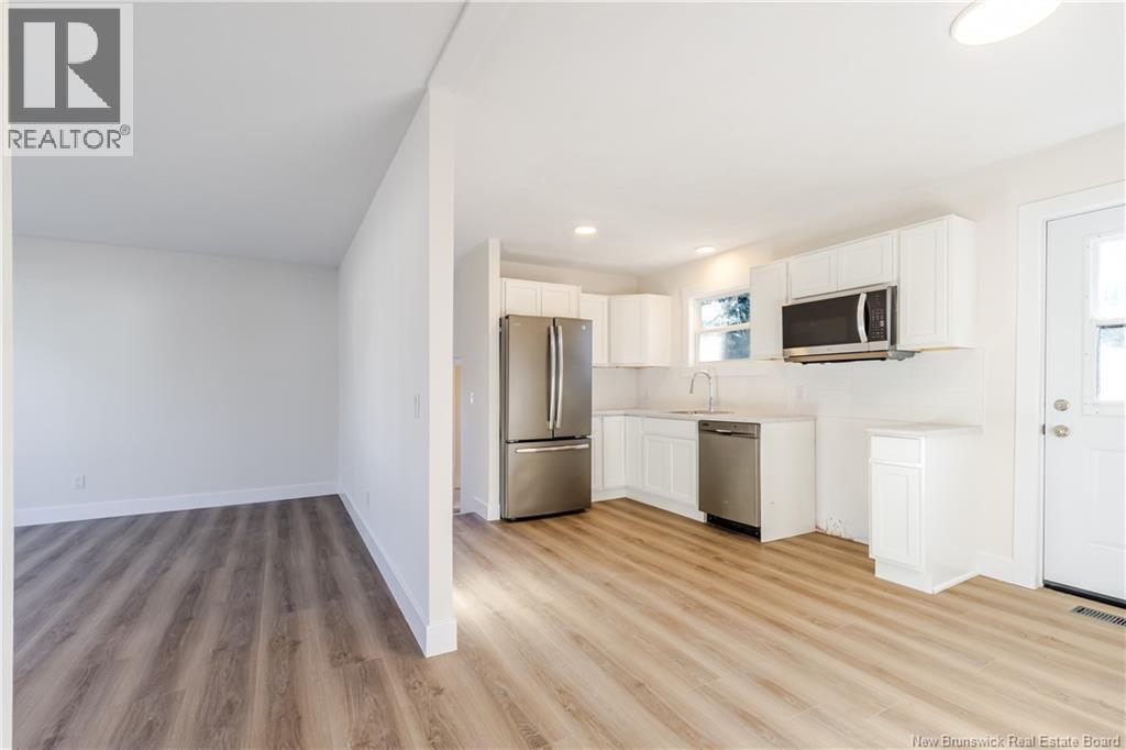 108 Fraser Avenue, Fredericton, New Brunswick  E3A 2B1 - Photo 6 - NB136522