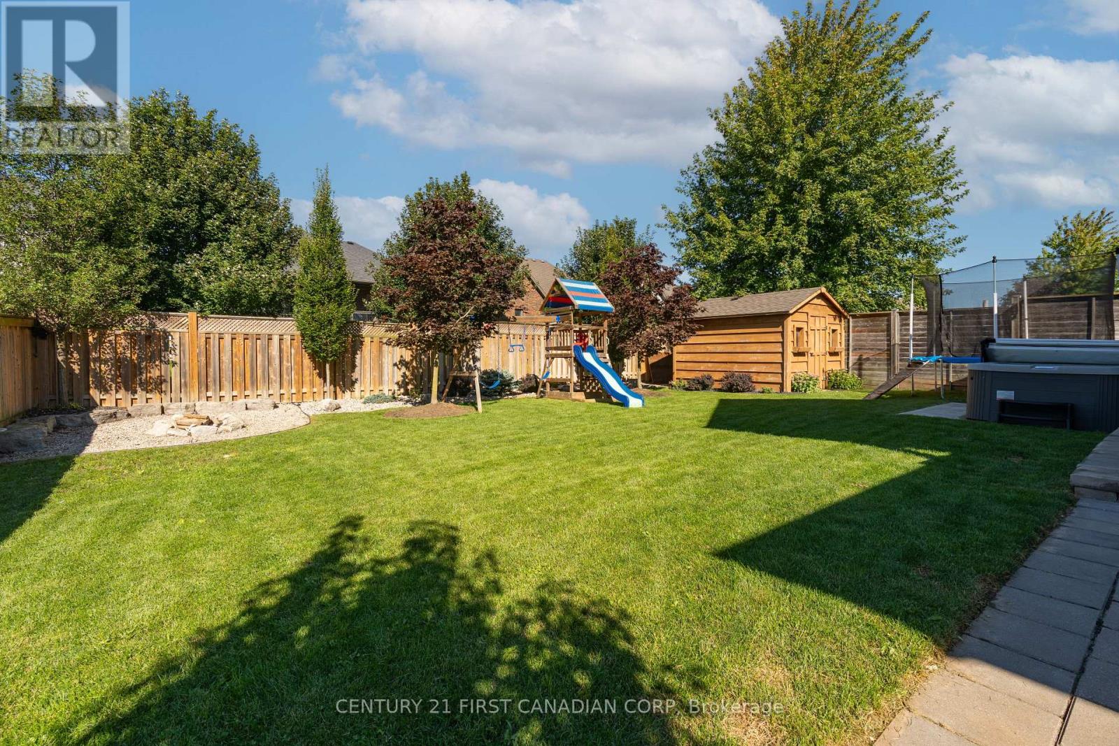 438 Darcy Drive, Strathroy-Caradoc, Ontario  N7G 2M2 - Photo 10 - X12966640