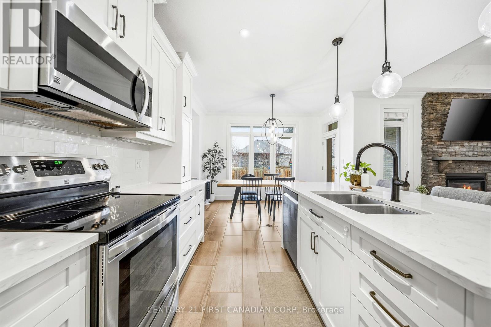 438 Darcy Drive, Strathroy-Caradoc, Ontario  N7G 2M2 - Photo 28 - X12966640