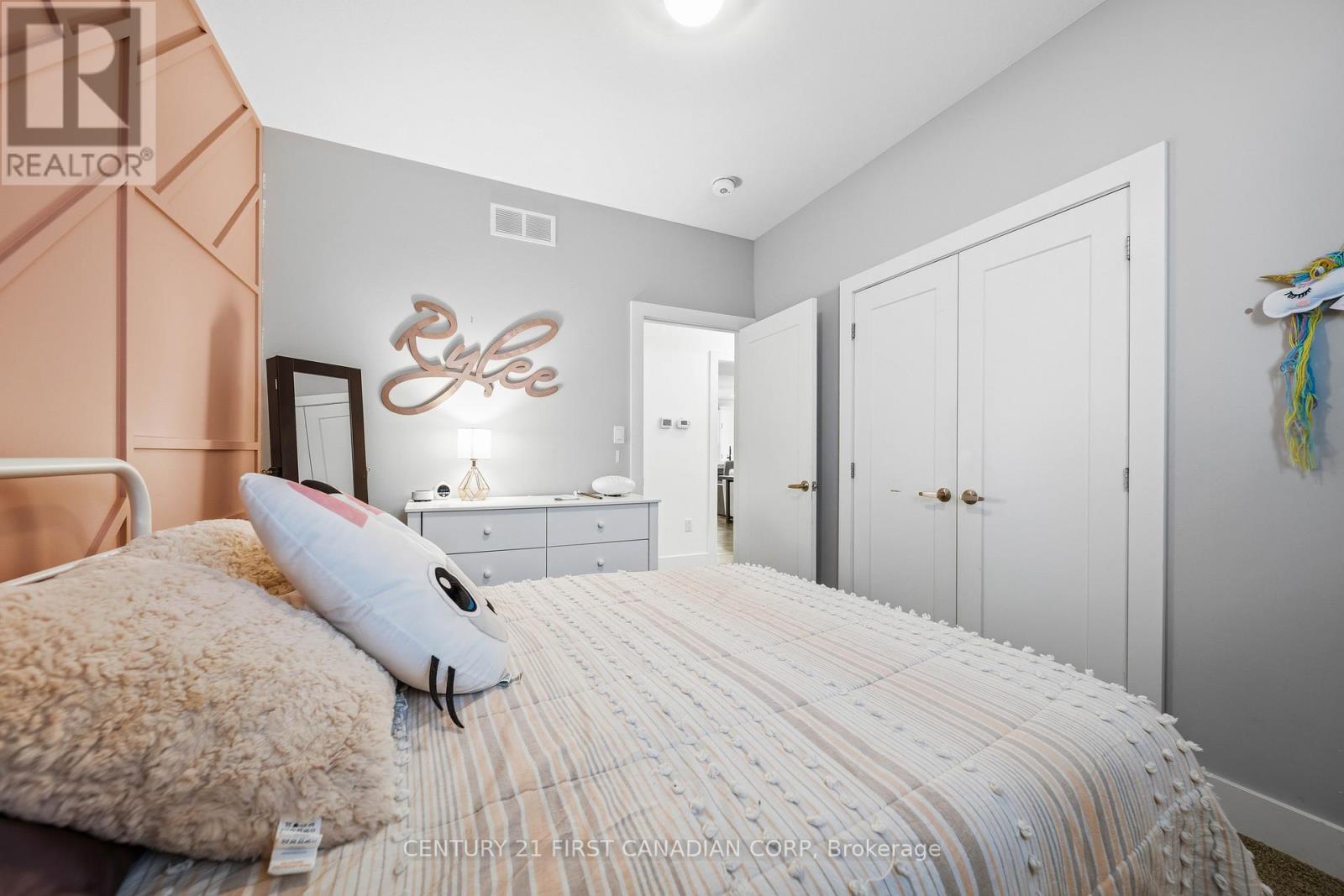 438 Darcy Drive, Strathroy-Caradoc, Ontario  N7G 2M2 - Photo 33 - X12966640