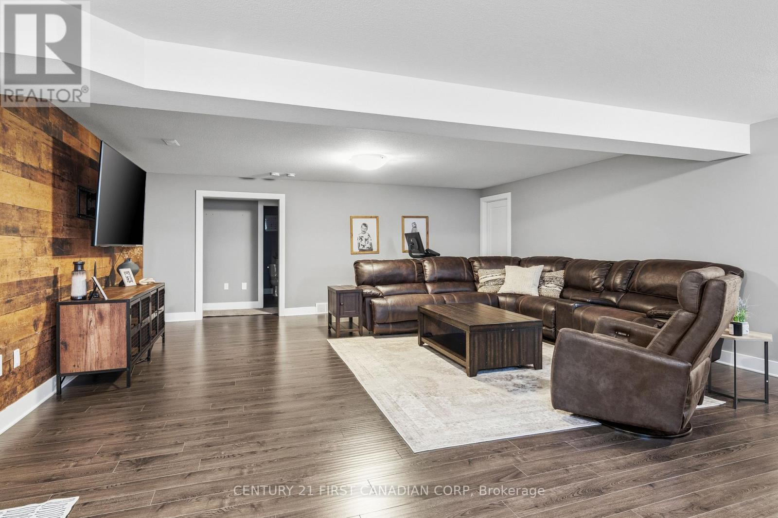 438 Darcy Drive, Strathroy-Caradoc, Ontario  N7G 2M2 - Photo 44 - X12966640