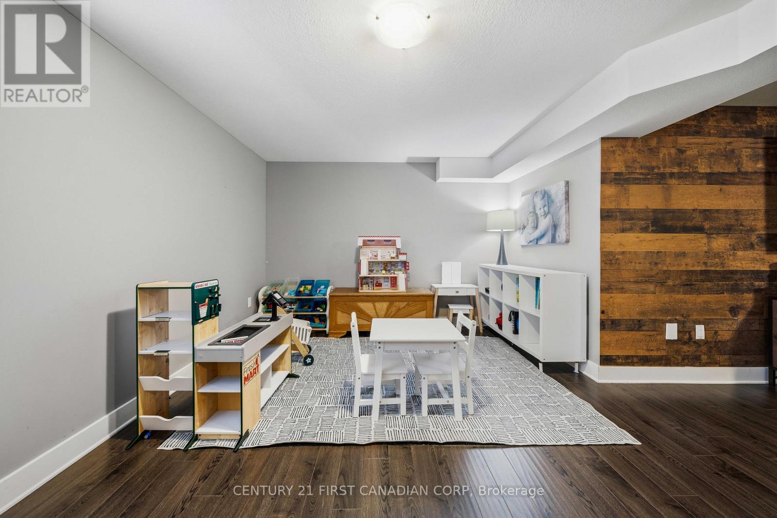 438 Darcy Drive, Strathroy-Caradoc, Ontario  N7G 2M2 - Photo 47 - X12966640