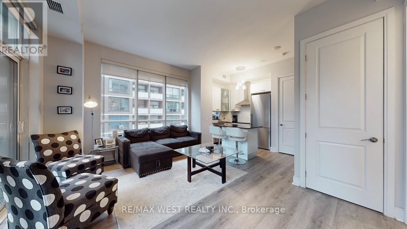 1202 - 21 Balmuto Street, Toronto, Ontario  M4Y 1W4 - Photo 11 - C12969412