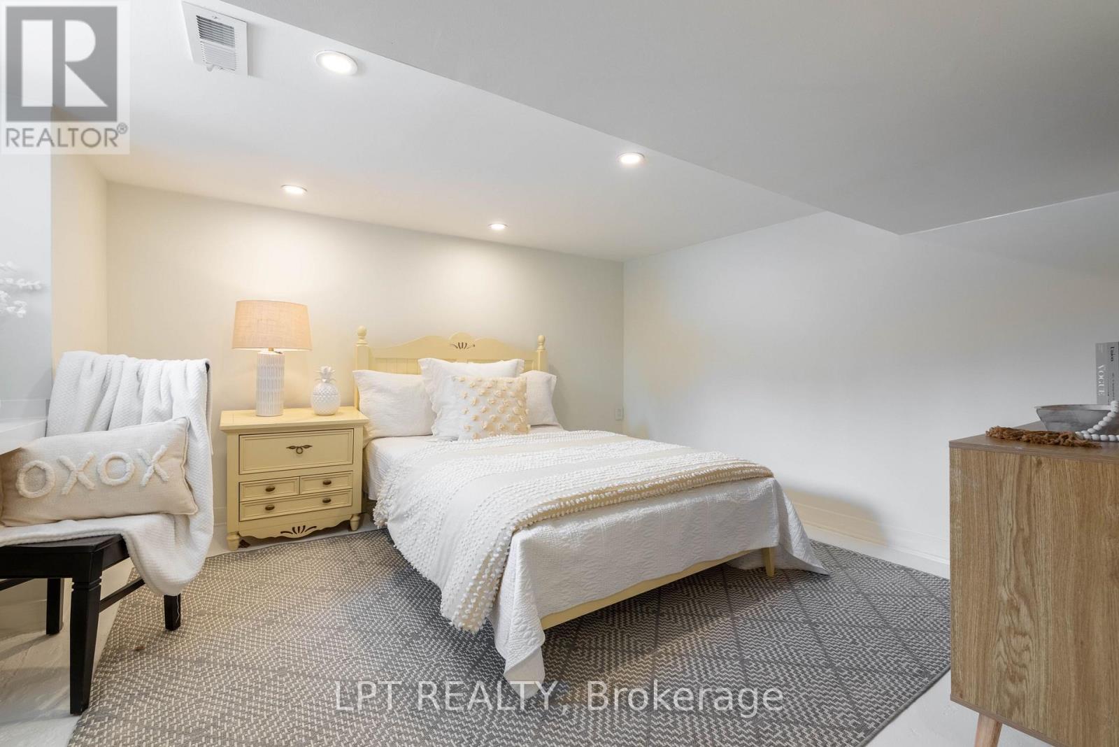 91 Cleveland Street, Toronto, Ontario  M4S 2W4 - Photo 32 - C12969430