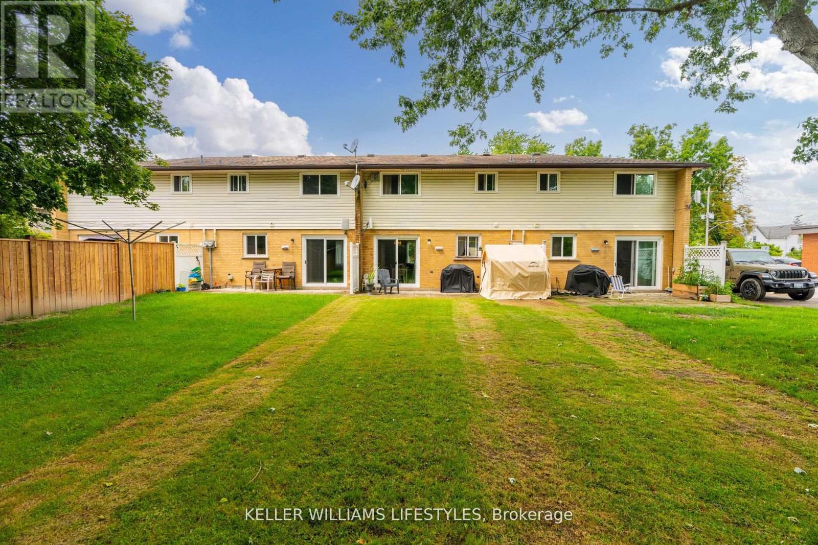 2 - 155 Water Street, Southwest Middlesex, Ontario  N0L 1M0 - Photo 23 - X12969274