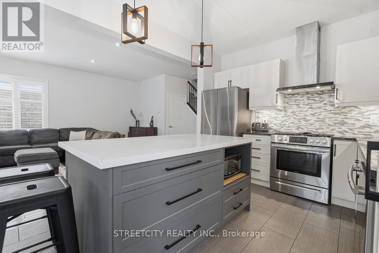 2138 North Routledge Park, London North, Ontario  N6G 0A8 - Photo 15 - X12969288