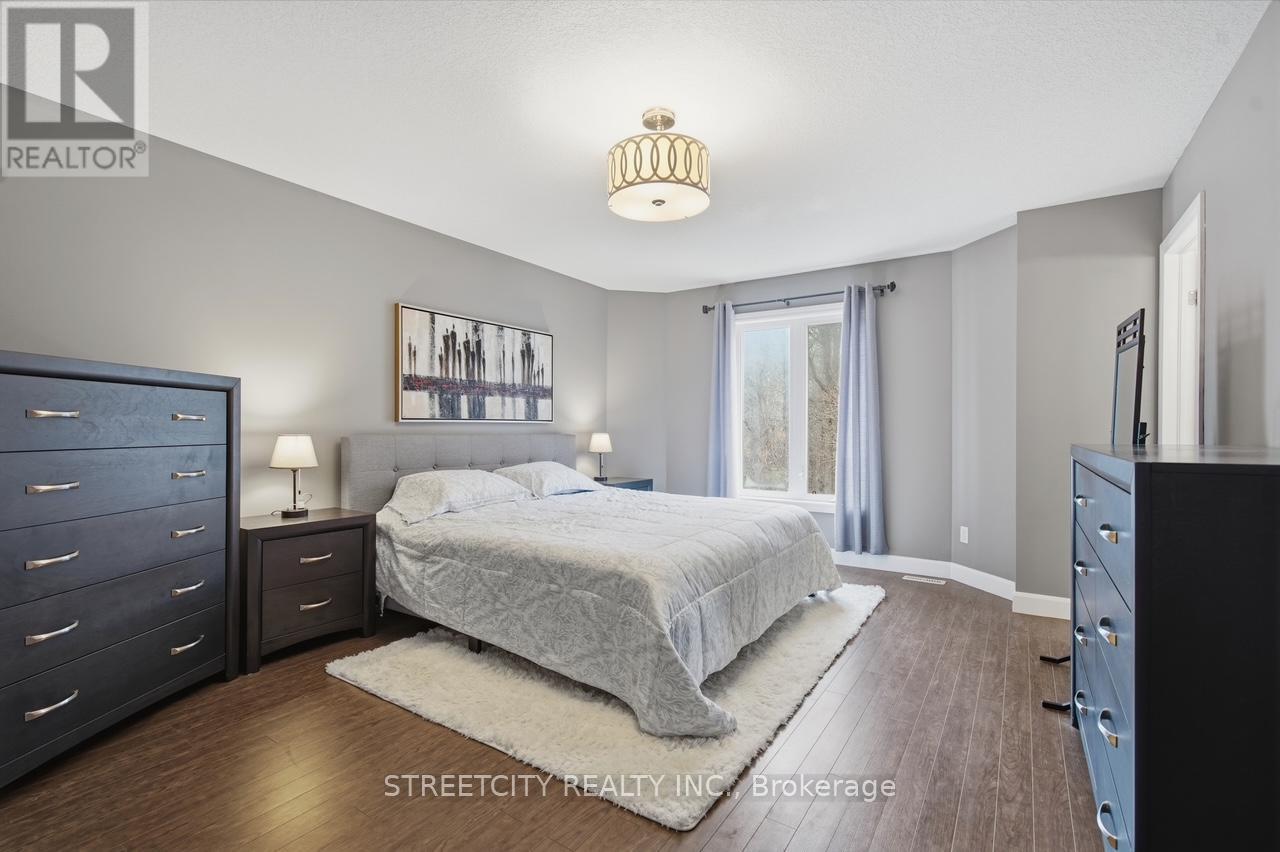 2138 North Routledge Park, London North, Ontario  N6G 0A8 - Photo 21 - X12969288