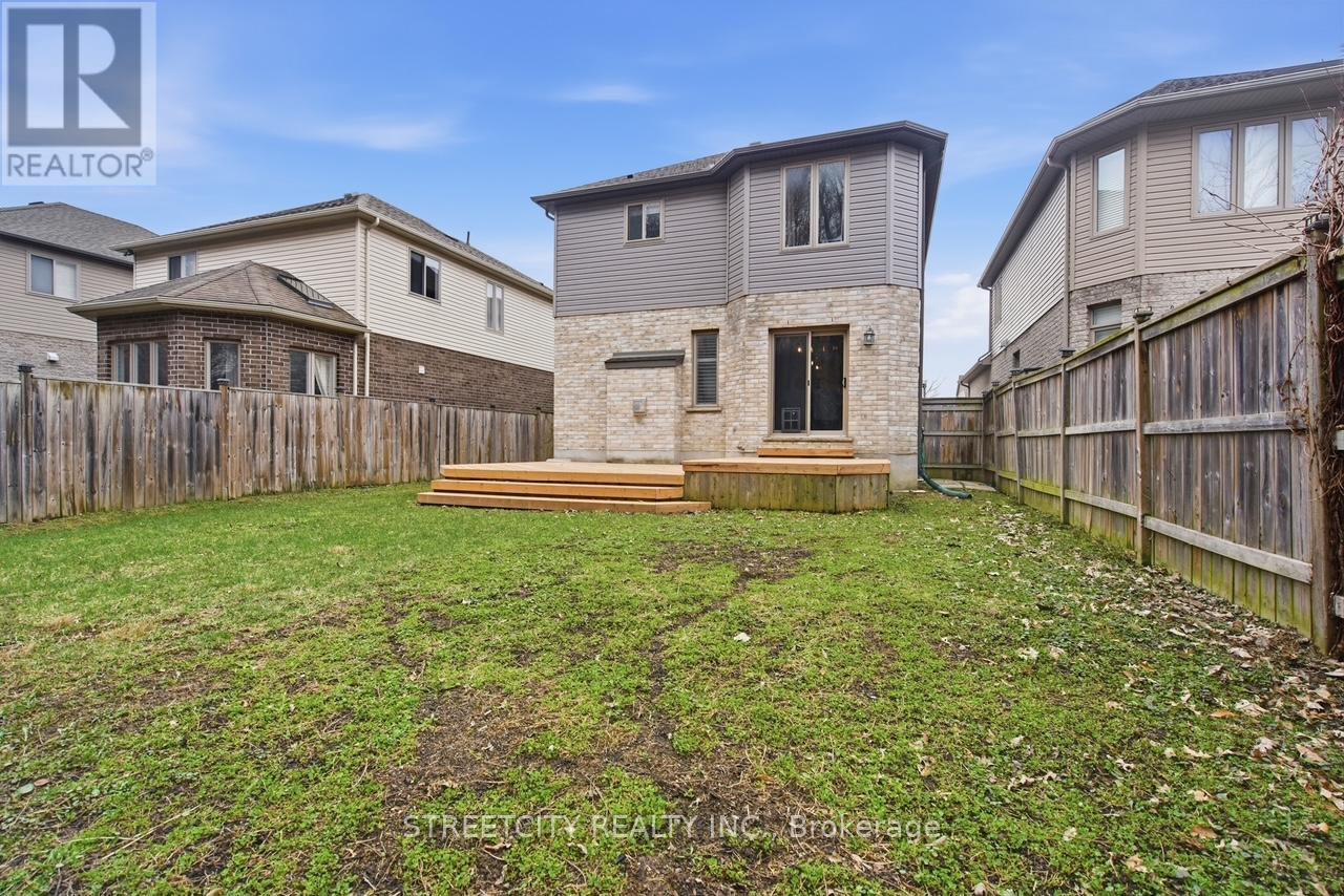 Photo 32 of 33 for 2138 North Routledge Park