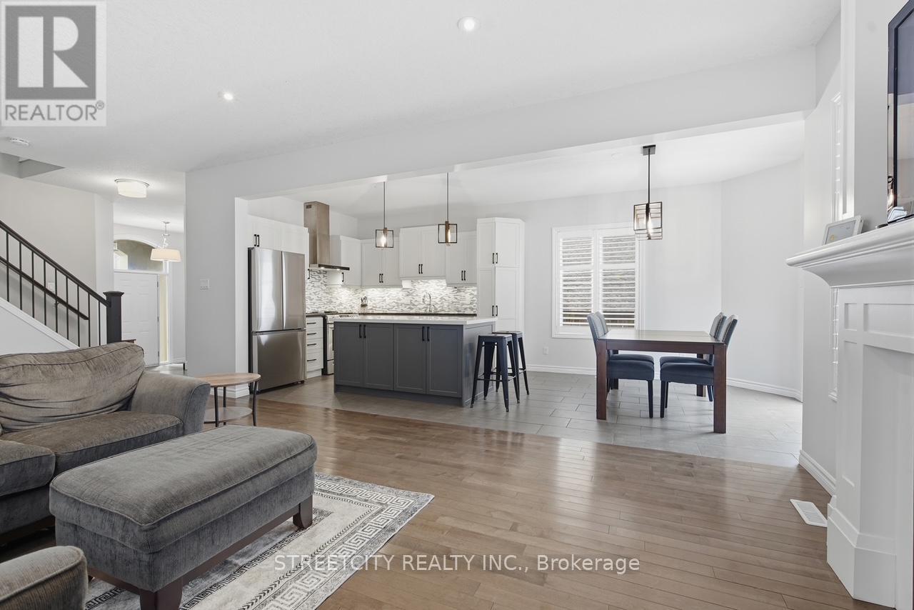 2138 North Routledge Park, London North, Ontario  N6G 0A8 - Photo 9 - X12969288