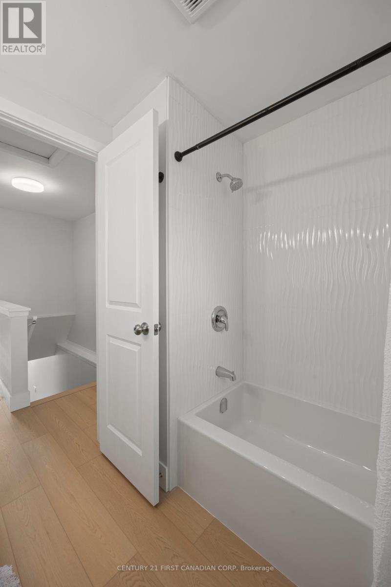 1763 Aldersbrook Road, London North, Ontario  N6G 3E2 - Photo 28 - X12969328