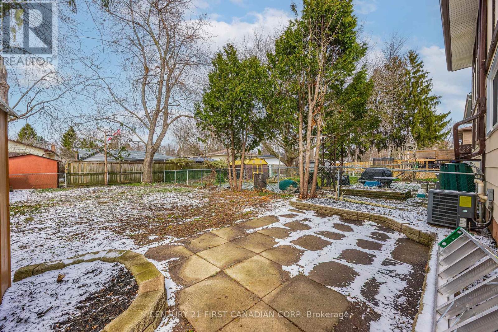 1763 Aldersbrook Road, London North, Ontario  N6G 3E2 - Photo 37 - X12969328