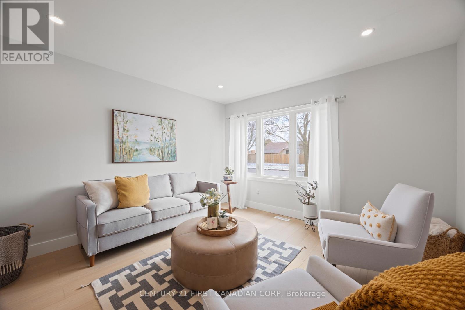 1763 Aldersbrook Road, London North, Ontario  N6G 3E2 - Photo 7 - X12969328