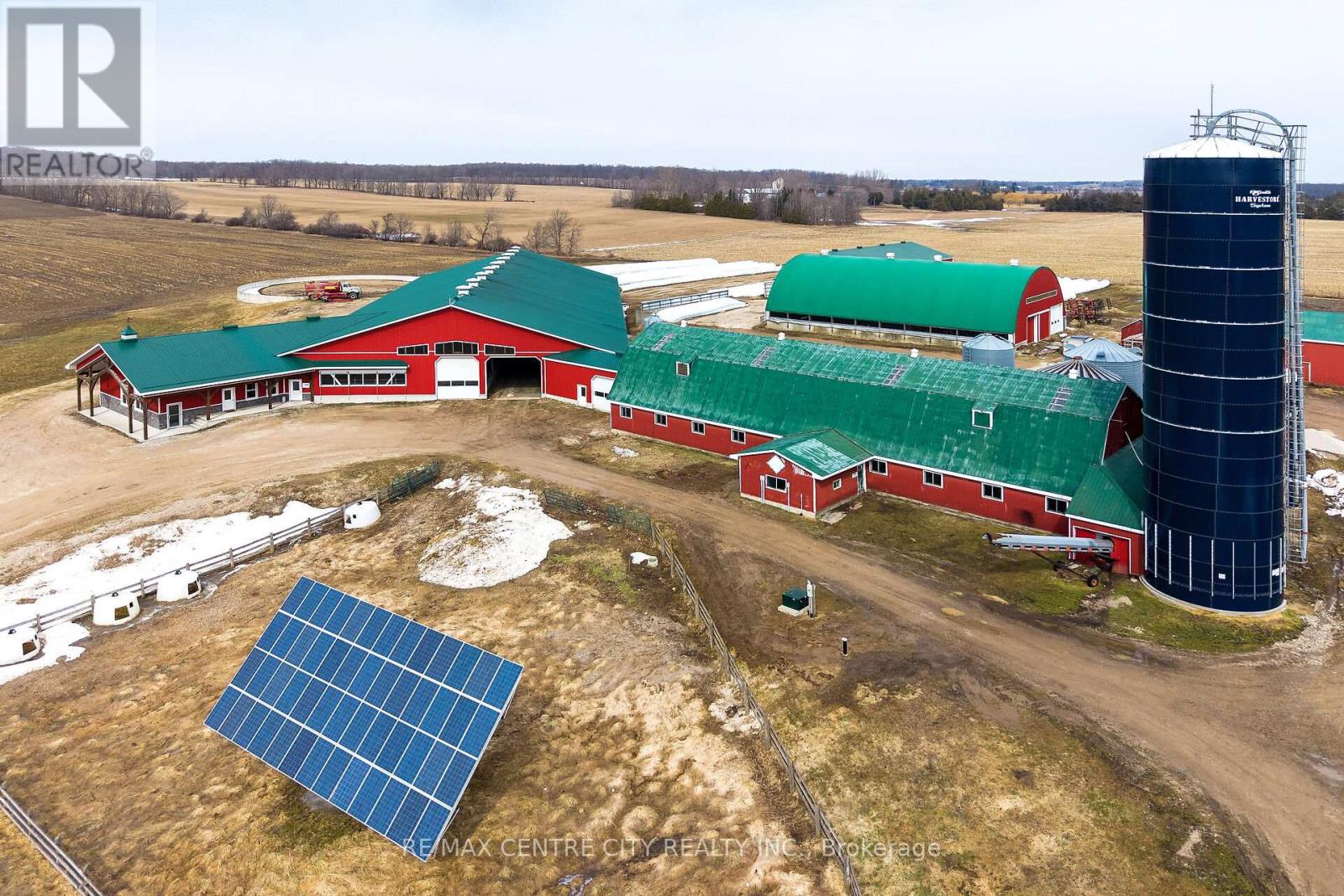 782533 Side Road 3, Chatsworth, Ontario  N0H 1G0 - Photo 4 - X12969340