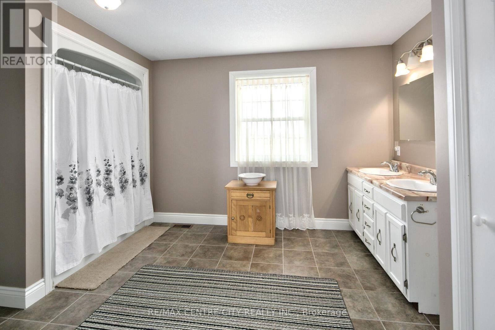 782533 Side Road 3, Chatsworth, Ontario  N0H 1G0 - Photo 41 - X12969340