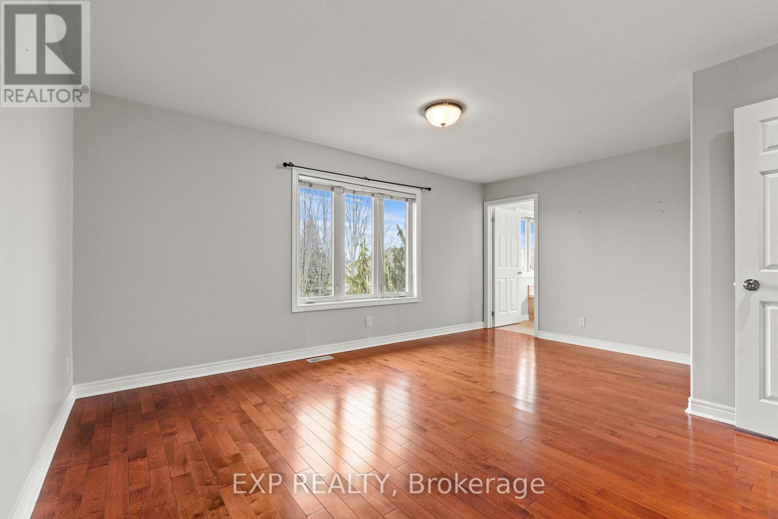 8233 Costabile Drive, Niagara Falls, Ontario  L2H 3L2 - Photo 22 - X12960566