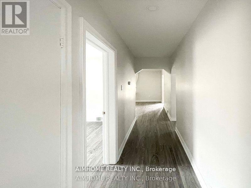 Main - 4 Hollingworth Drive, Toronto, Ontario  M1P 1E2 - Photo 3 - E12969388