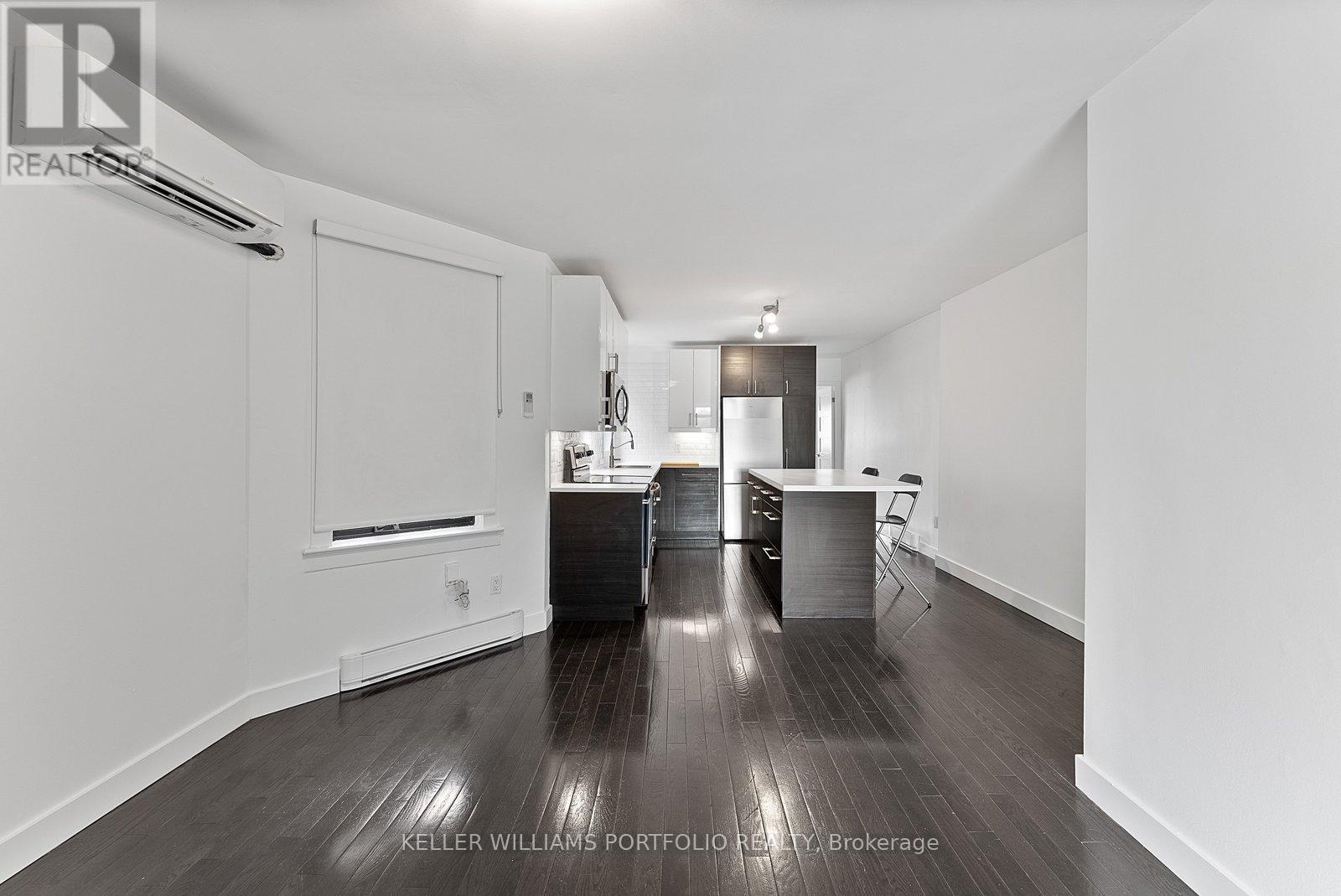 2118a Danforth Avenue, Toronto, Ontario  M4C 1J9 - Photo 14 - E12969392