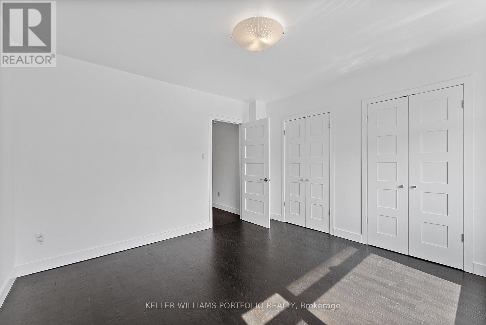 2118a Danforth Avenue, Toronto, Ontario  M4C 1J9 - Photo 21 - E12969392