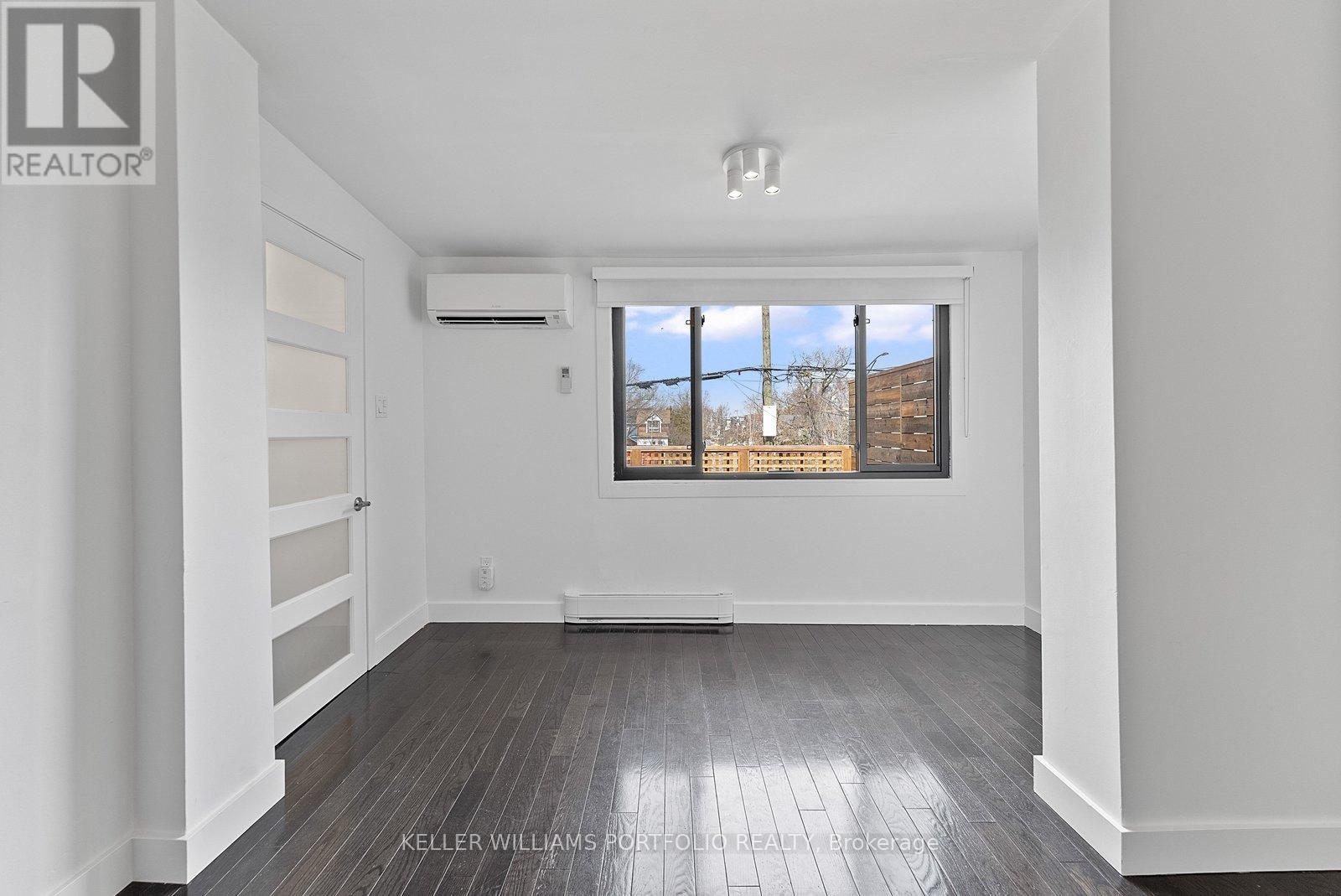 2118a Danforth Avenue, Toronto, Ontario  M4C 1J9 - Photo 24 - E12969392