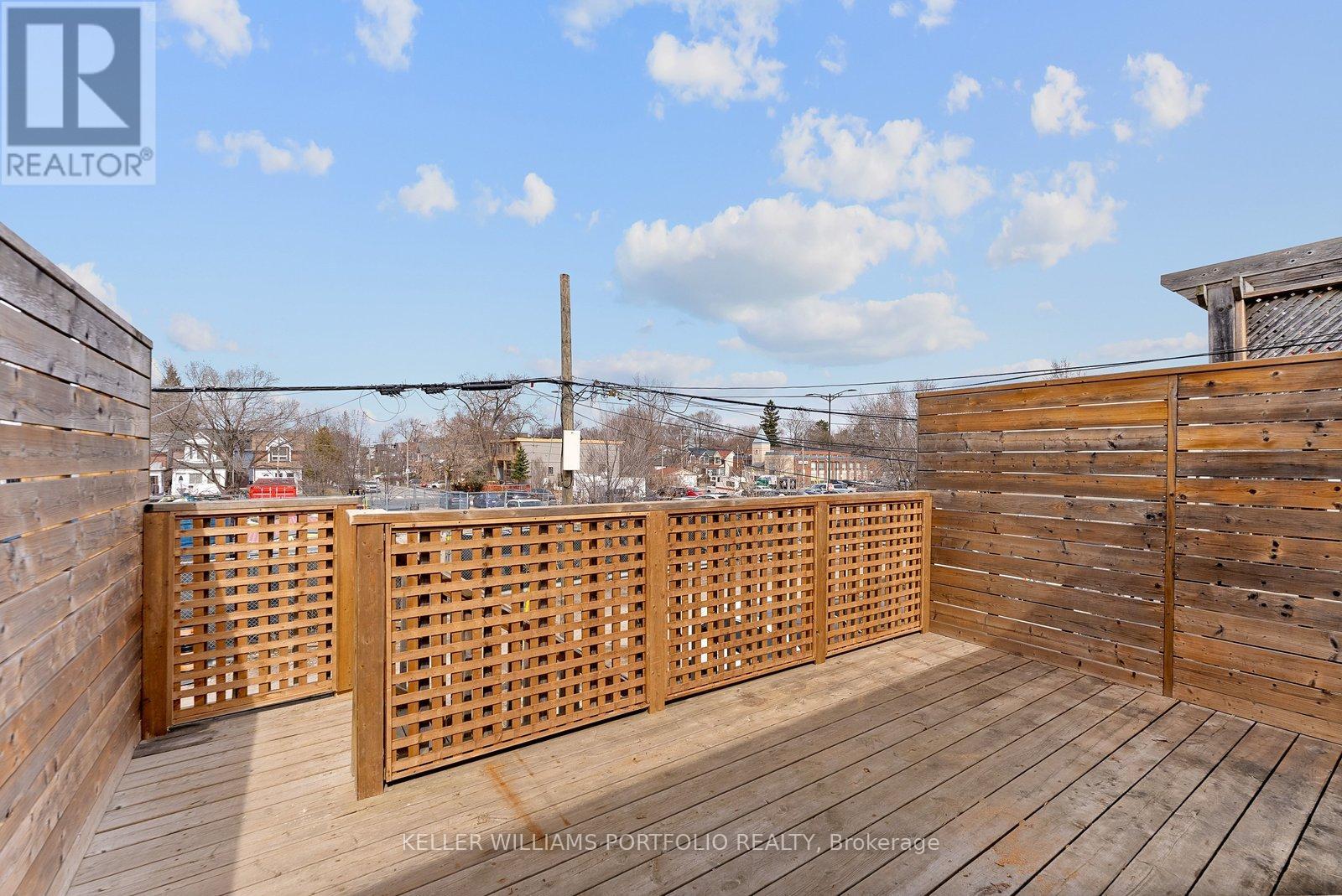 2118a Danforth Avenue, Toronto, Ontario  M4C 1J9 - Photo 35 - E12969392