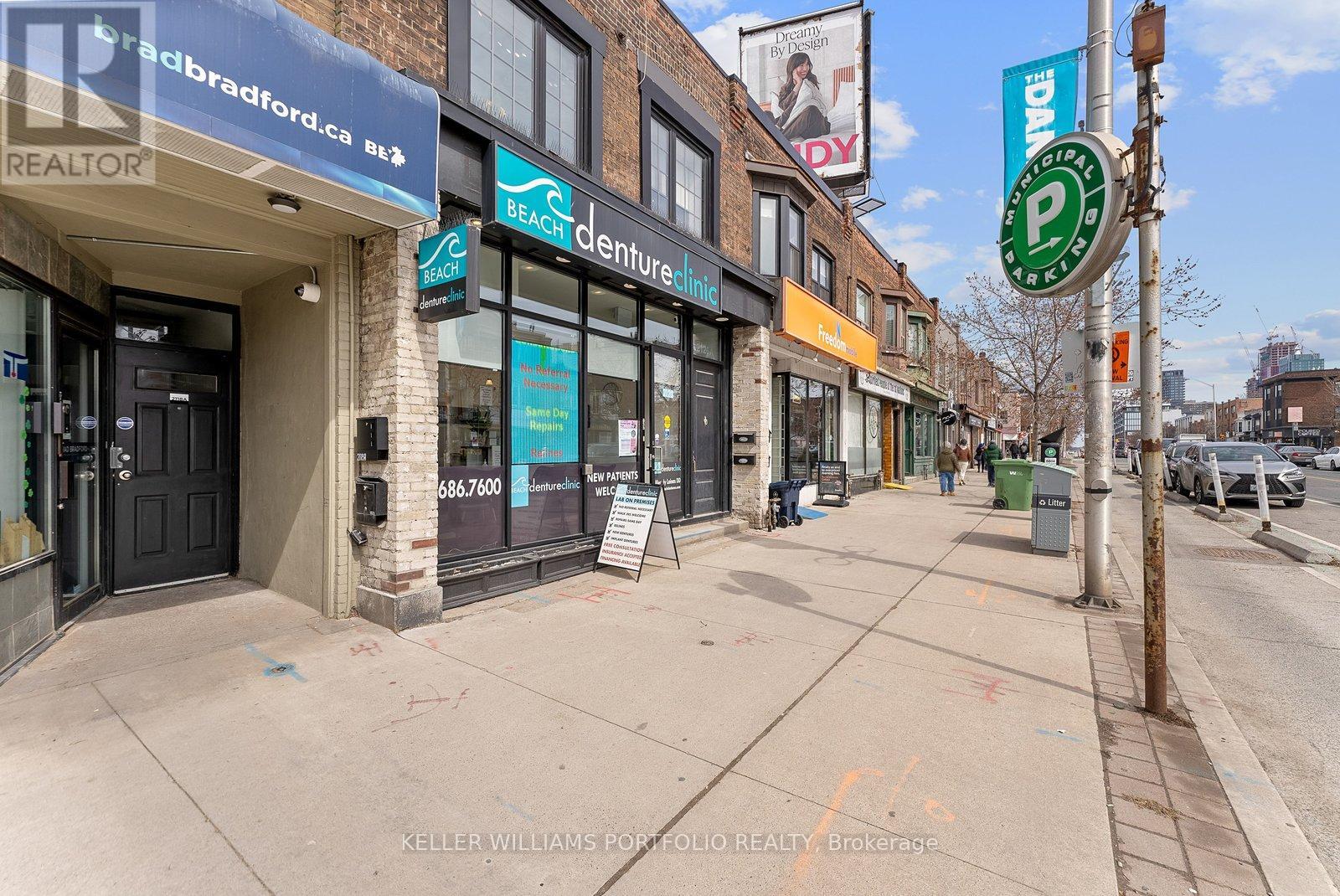 2118a Danforth Avenue, Toronto, Ontario  M4C 1J9 - Photo 4 - E12969392