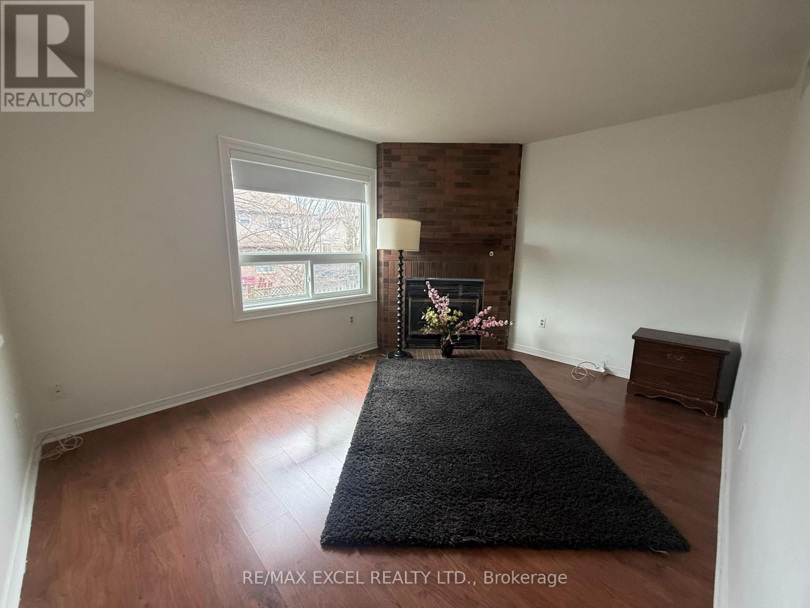 18 Ducatel Crescent, Ajax, Ontario  L1T 3B5 - Photo 4 - E12969466