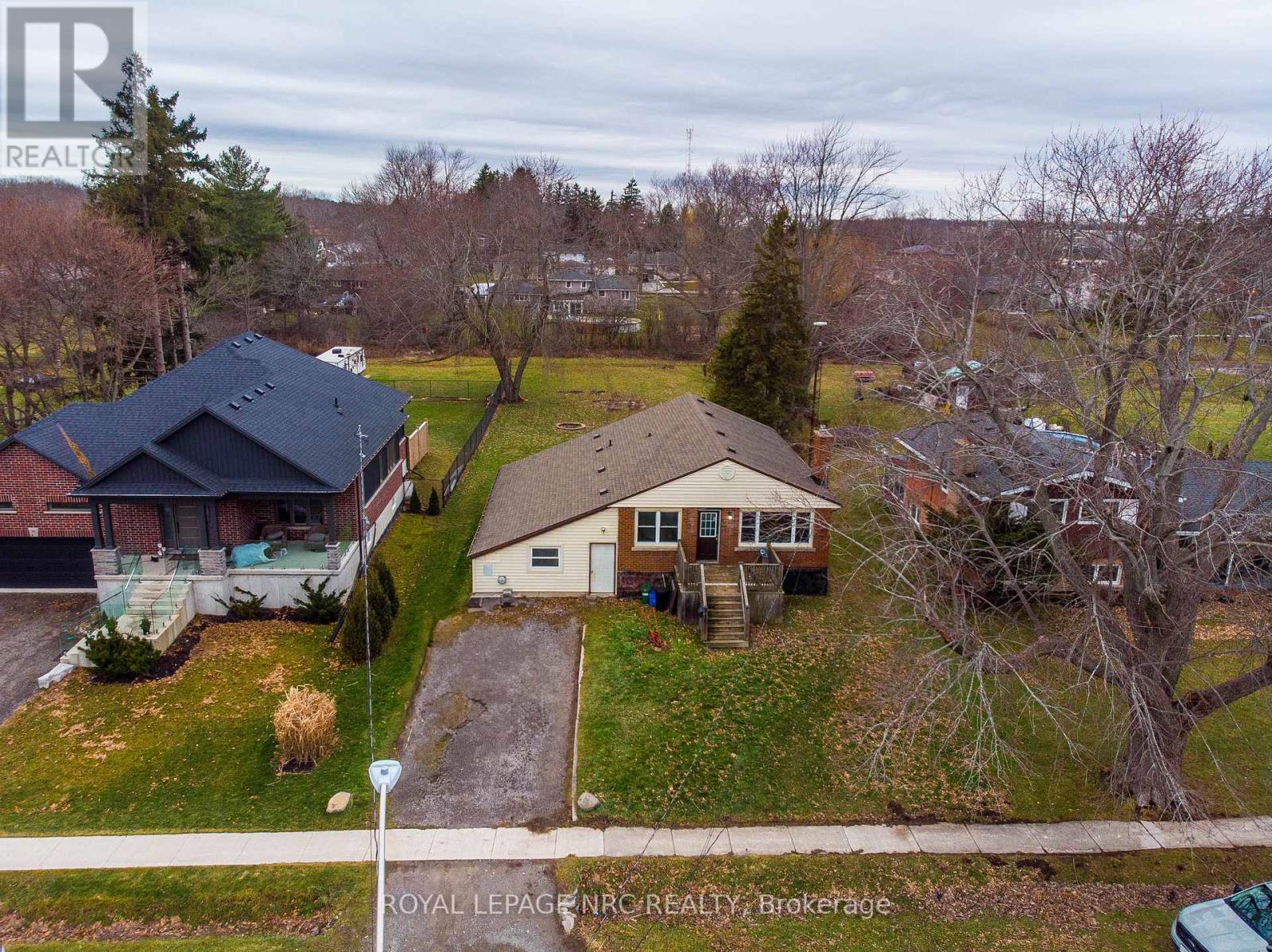 955 Ferndale Avenue, Fort Erie, Ontario  L2A 5E1 - Photo 28 - X12969268