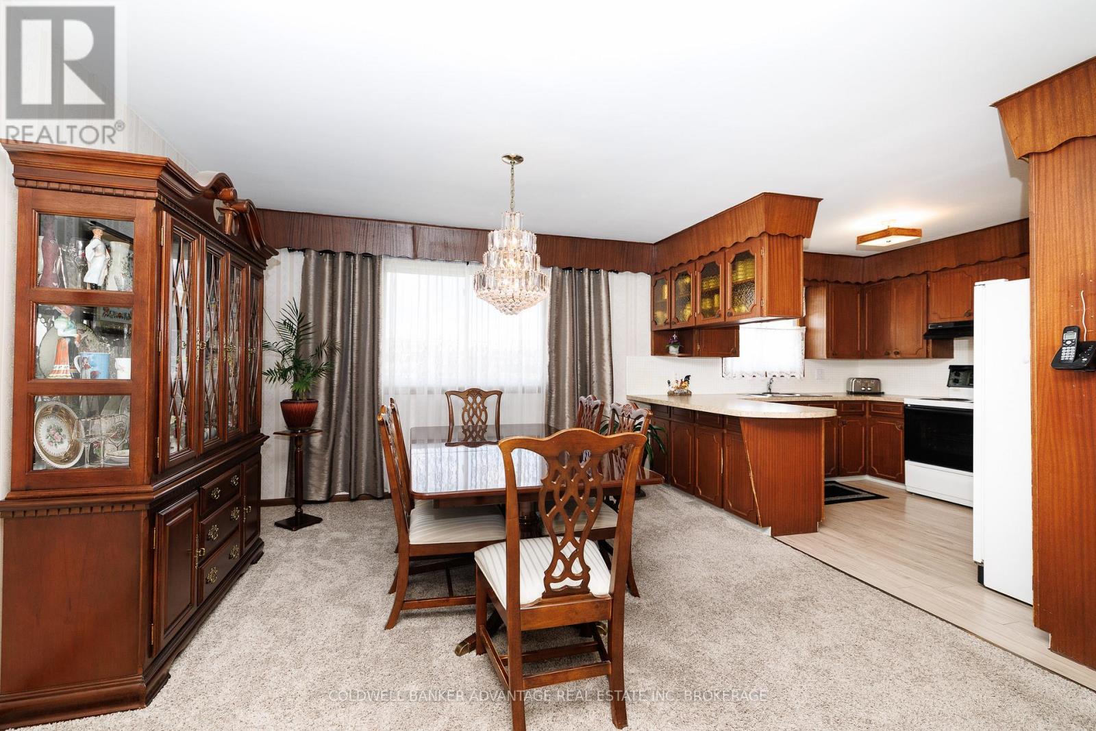 108 St. Andrews Avenue, Welland, Ontario  L3B 1E4 - Photo 8 - X12969350