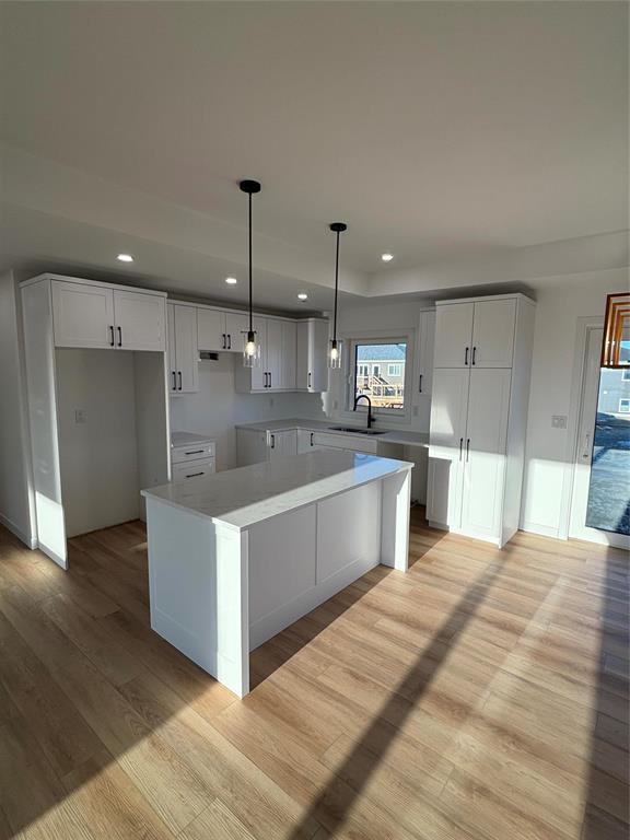 157 Primrose Lane Lane, Mitchell, Manitoba  R5G 2Z3 - Photo 2 - 202606541