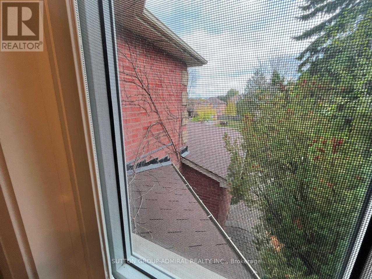 71 Covent Crescent, Aurora (Aurora Highlands), Ontario  L4G 6R1 - Photo 24 - N12969298