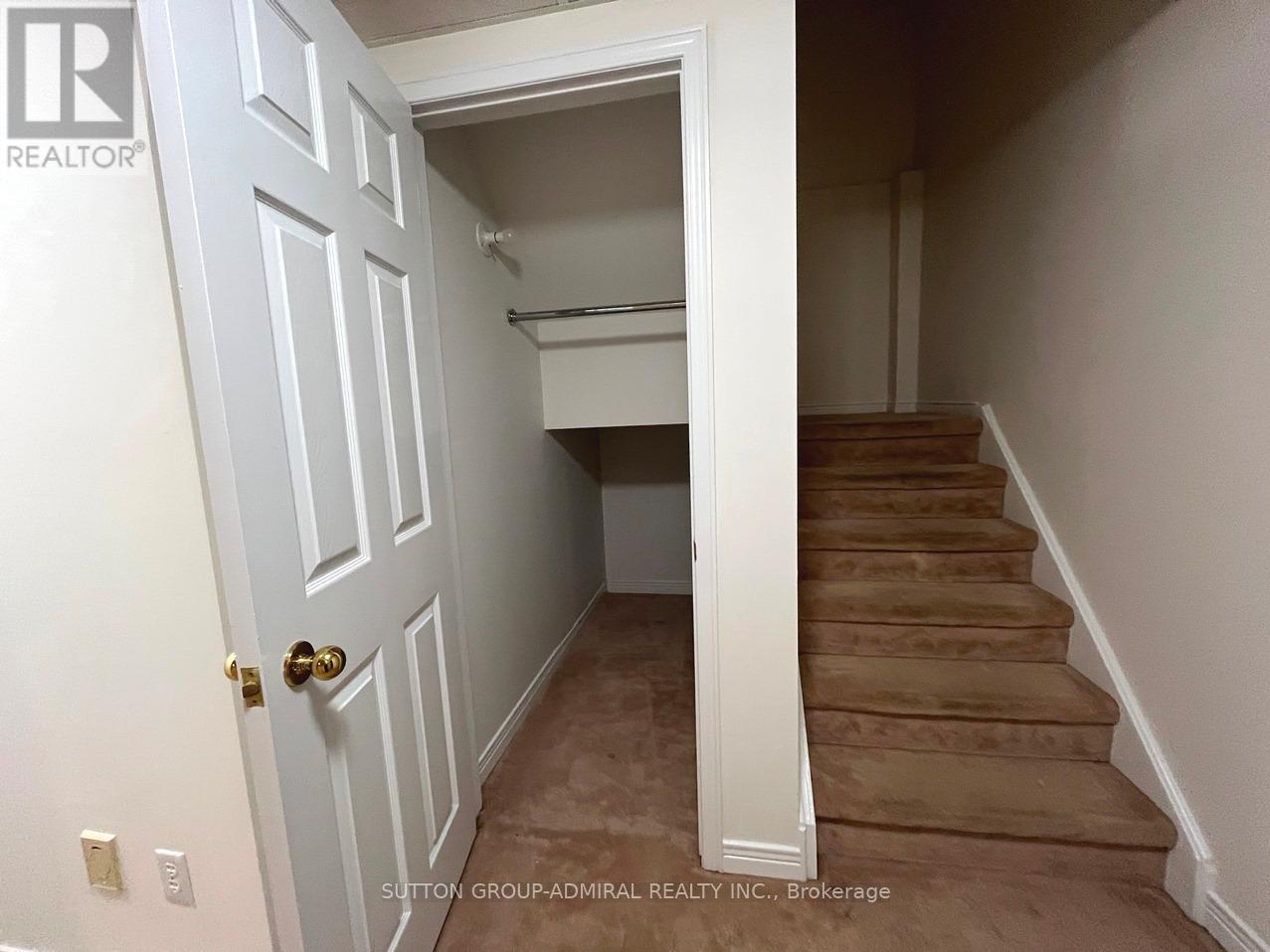 71 Covent Crescent, Aurora (Aurora Highlands), Ontario  L4G 6R1 - Photo 28 - N12969298