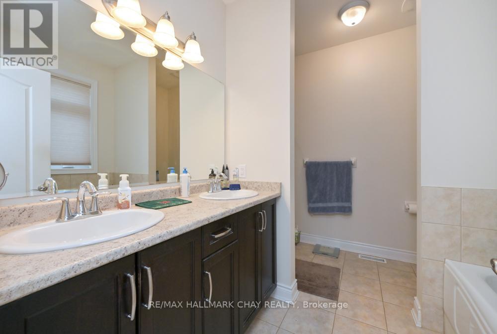 26 Upper Highland, New Tecumseth, Ontario  L9R 0K5 - Photo 15 - N12969310