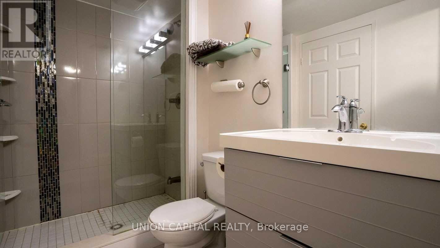 313 - 7398 Yonge Street, Vaughan, Ontario  L4J 8J2 - Photo 12 - N12969424