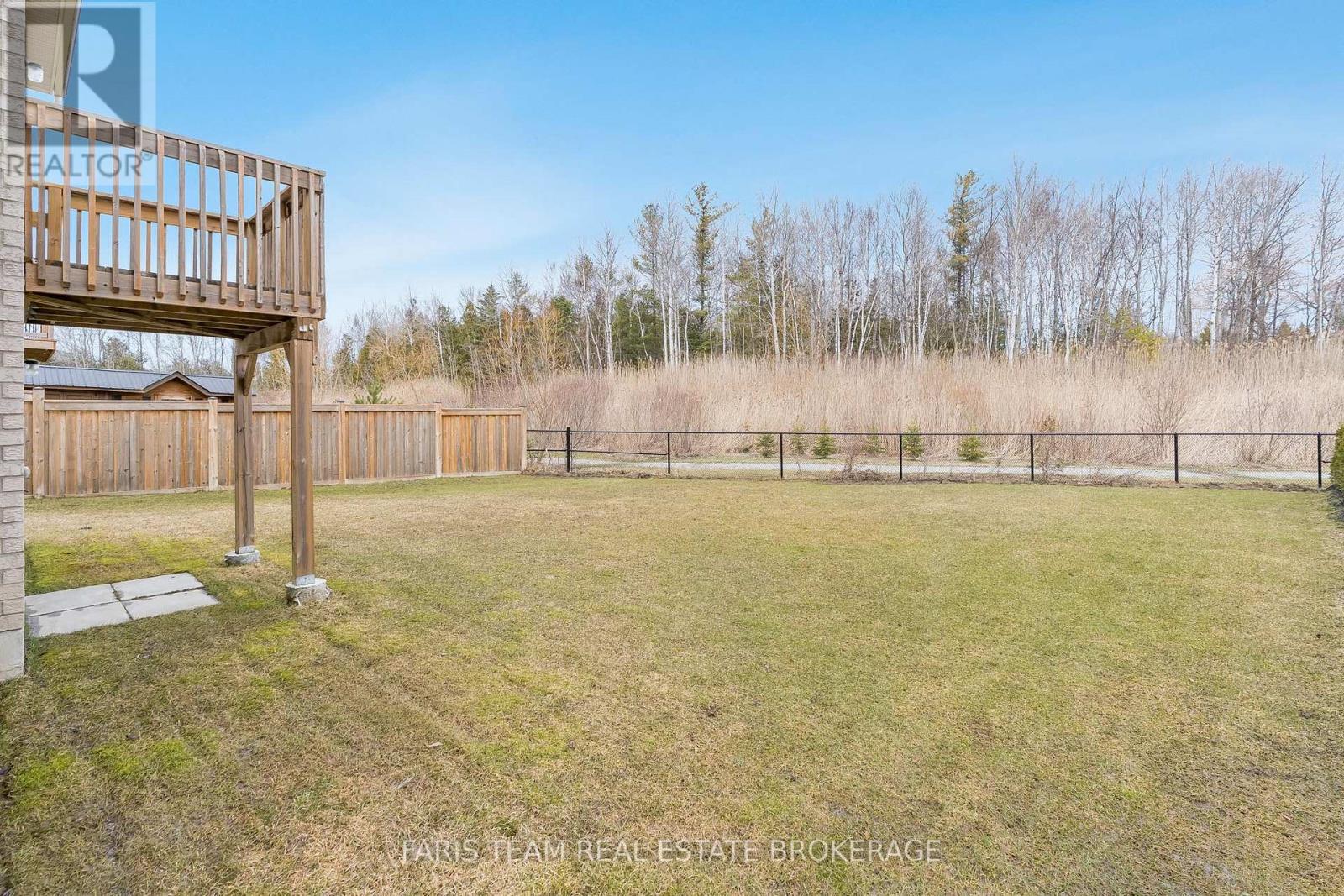 33 Pearl Street, Wasaga Beach, Ontario  L9Z 0G9 - Photo 40 - S12969352