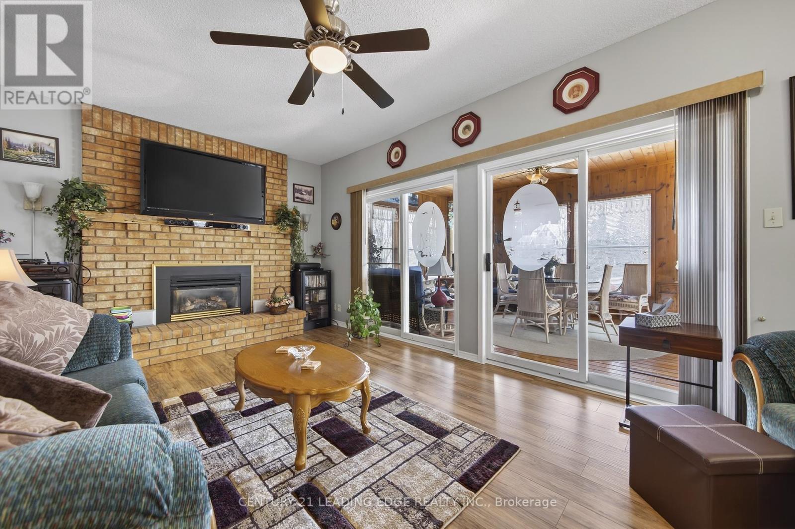 17 Sandlewood Trail E, Ramara, Ontario  L0K 1B0 - Photo 19 - S12969414