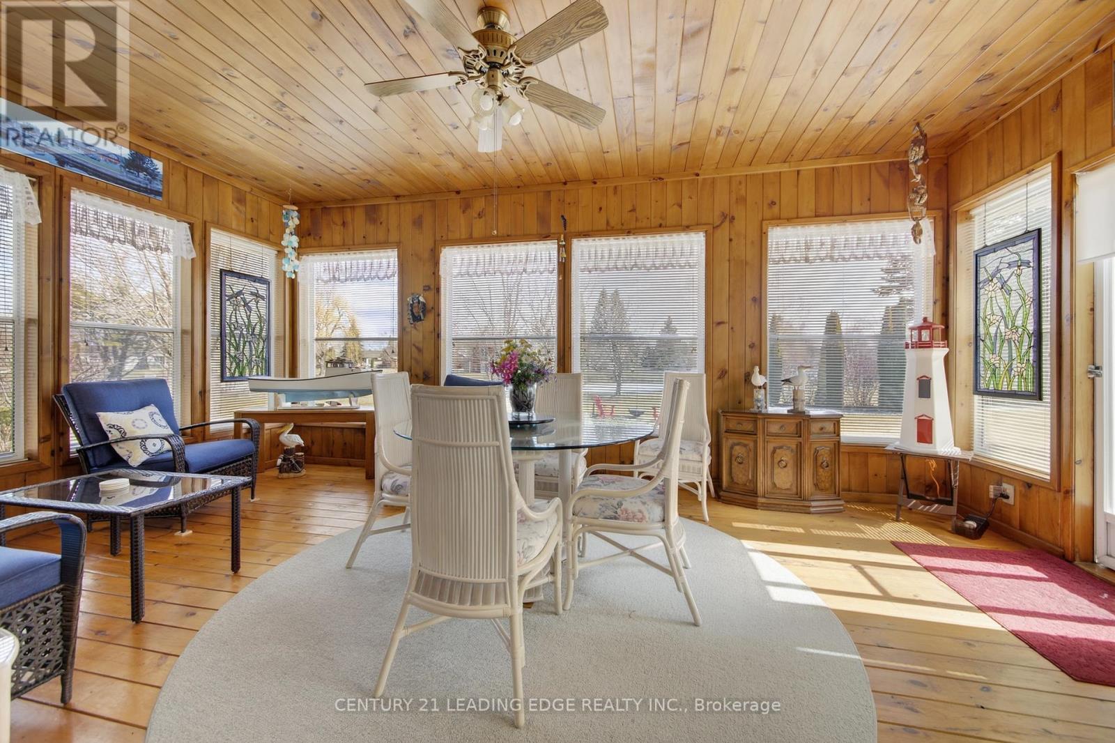 17 Sandlewood Trail E, Ramara, Ontario  L0K 1B0 - Photo 21 - S12969414