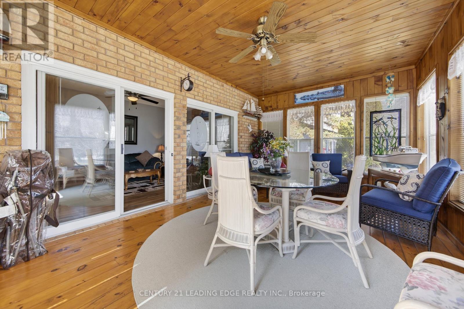 17 Sandlewood Trail E, Ramara, Ontario  L0K 1B0 - Photo 23 - S12969414