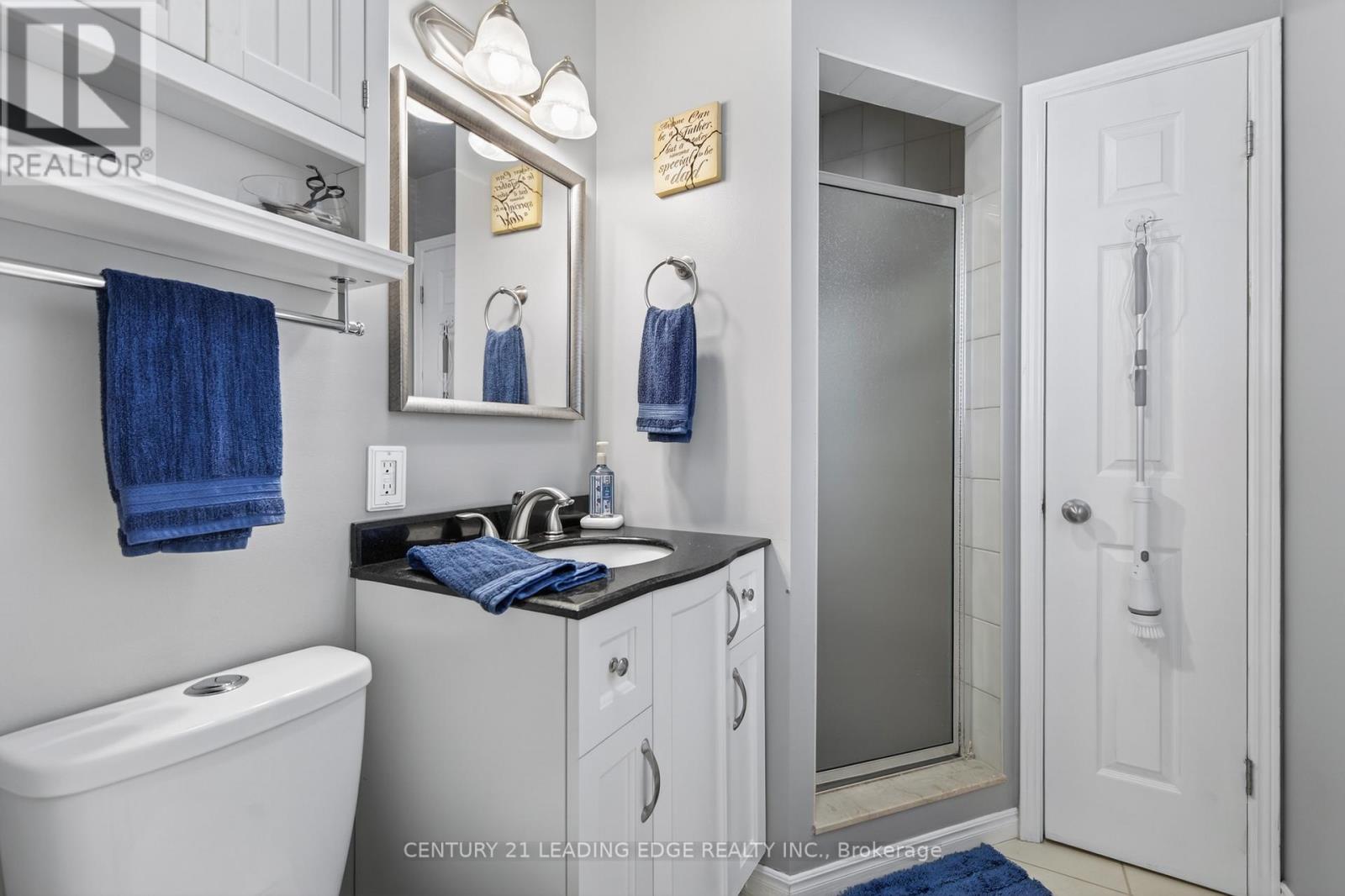 17 Sandlewood Trail E, Ramara, Ontario  L0K 1B0 - Photo 27 - S12969414