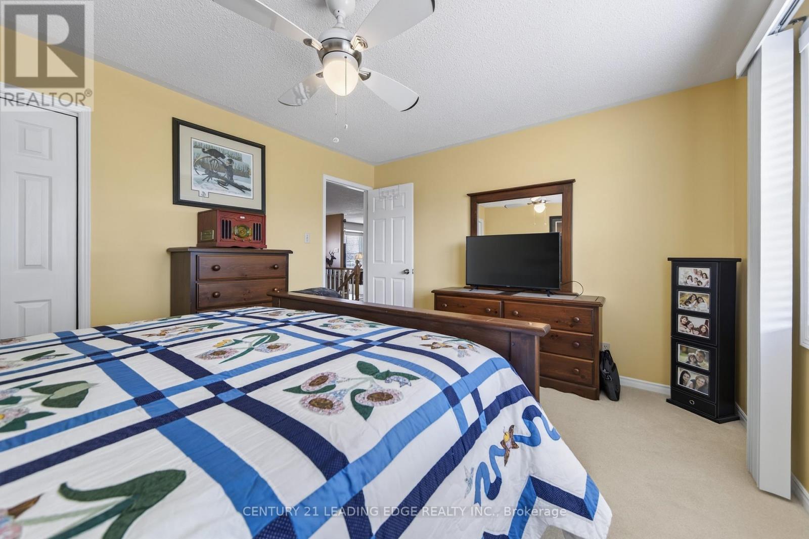 17 Sandlewood Trail E, Ramara, Ontario  L0K 1B0 - Photo 29 - S12969414