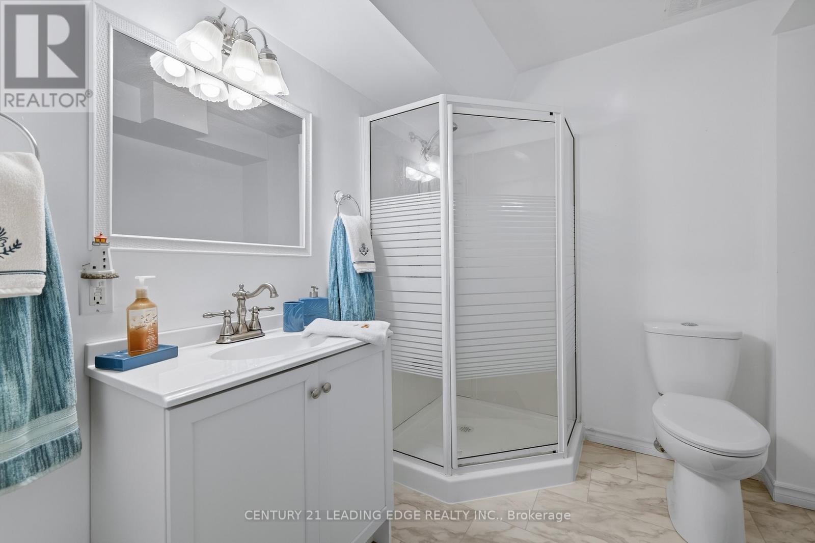 17 Sandlewood Trail E, Ramara, Ontario  L0K 1B0 - Photo 33 - S12969414