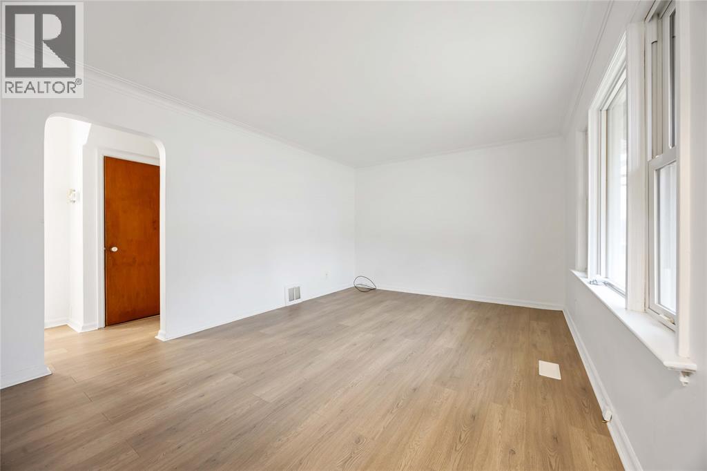 478 Indian Road North, Sarnia, Ontario  N7T 7G4 - Photo 5 - 26007359