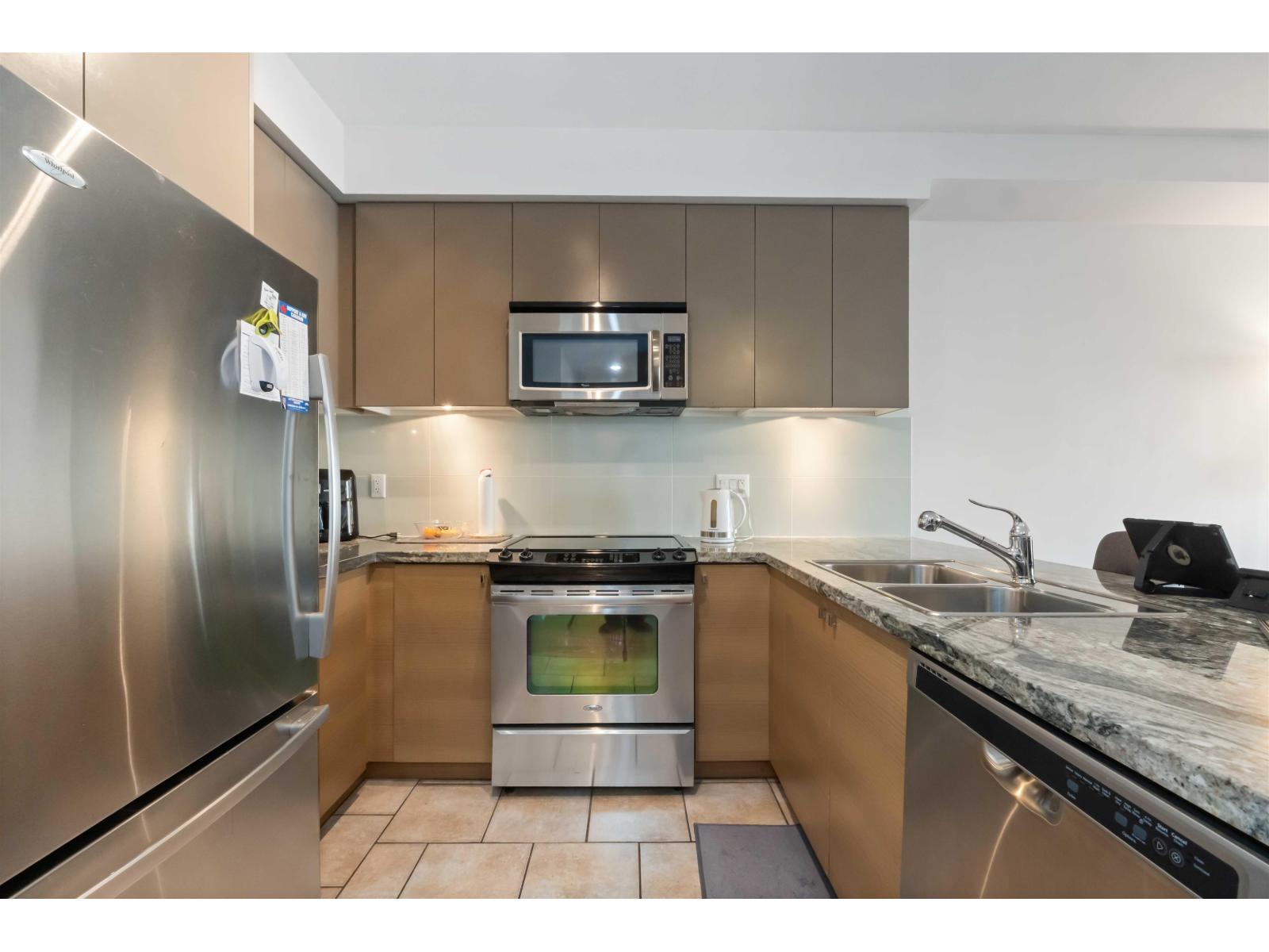 414 6440 194 Street, Surrey, British Columbia  V4N 6J7 - Photo 6 - R3107159