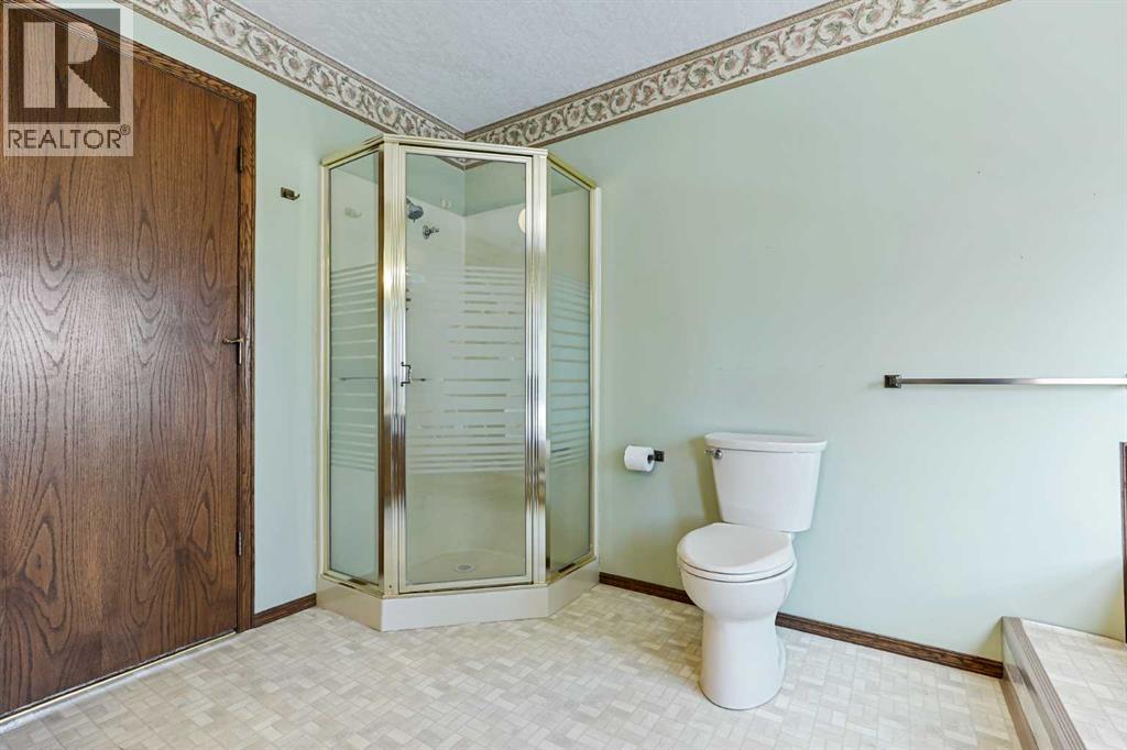 137 Edgewood Boulevard W, Lethbridge, Alberta  T1K 6B7 - Photo 24 - A2279147