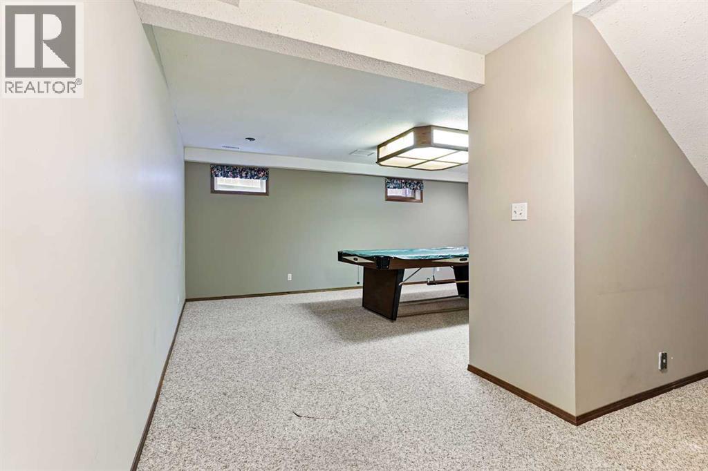 137 Edgewood Boulevard W, Lethbridge, Alberta  T1K 6B7 - Photo 33 - A2279147