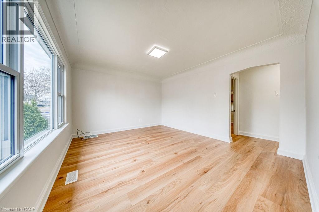 22 David Avenue, Hamilton, Ontario  L9A 3V1 - Photo 8 - 40816205