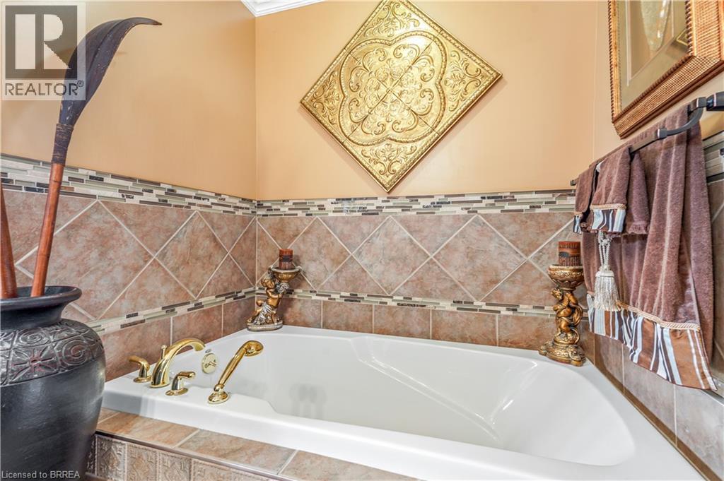 14 Thistledown Drive, Brantford, Ontario  N3R 6R9 - Photo 24 - 40813812