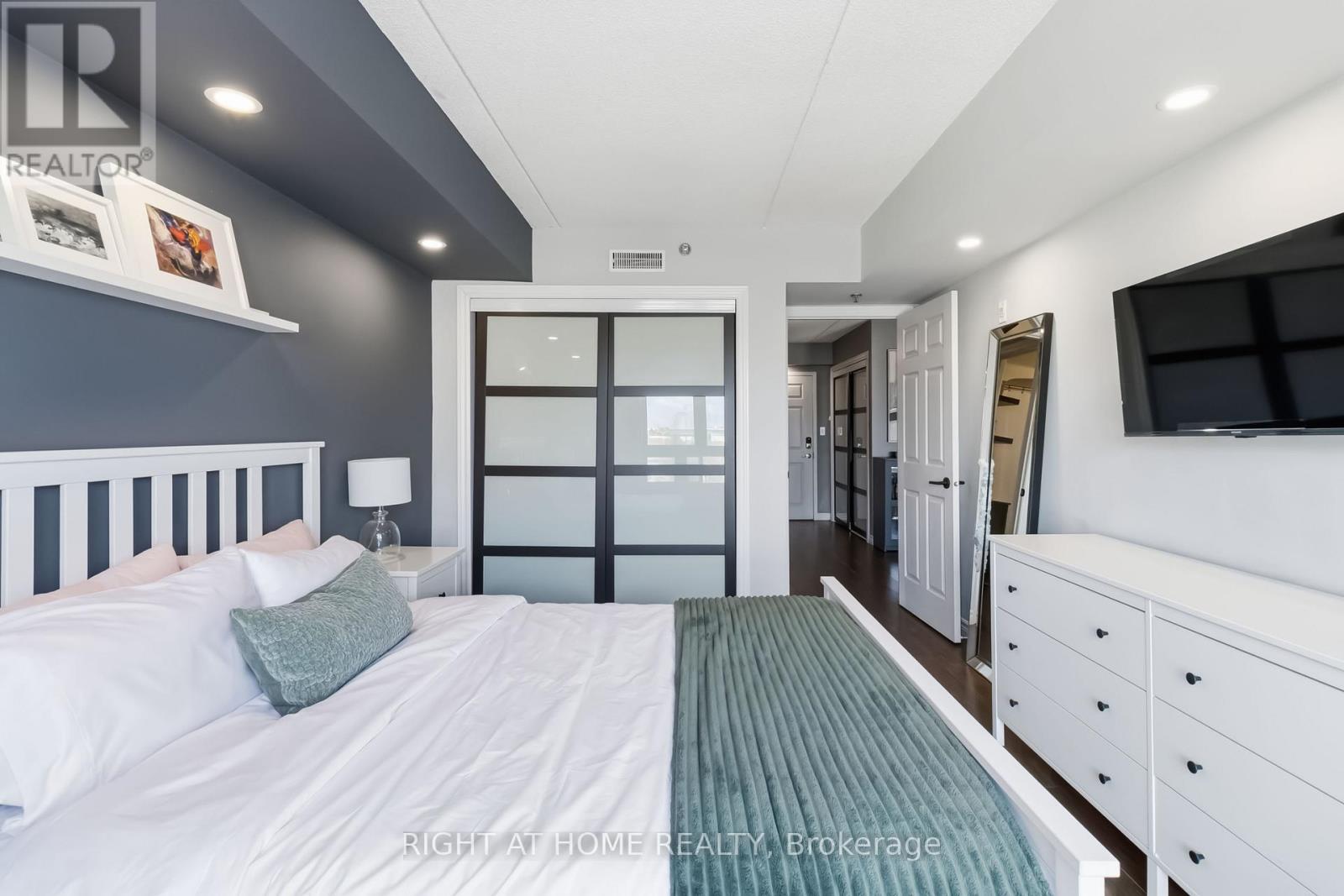 305 - 4450 Fairview Street S, Burlington, Ontario  L7L 7K7 - Photo 31 - W12969290